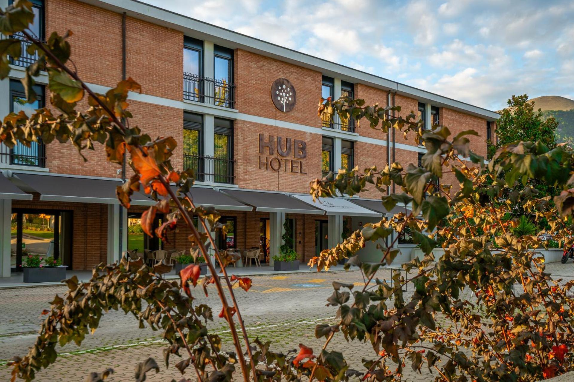 Hub Hotel Gubbio Eksteriør bilde